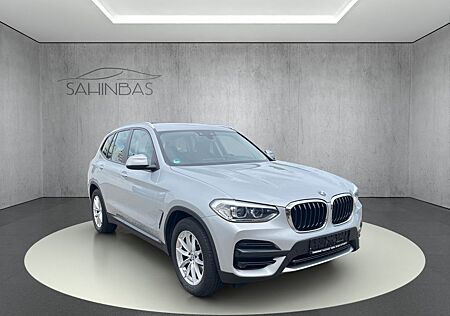 BMW X3 xDrive 20 d LED *Navi Professional*