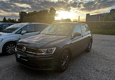 VW Tiguan Volkswagen 1.4 TSI 43.000 km unfallfrei Nav