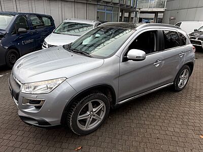 Peugeot 4008 1.8 HDi 4WD Allure *Panorama*Navi*LED*AHK*