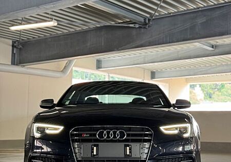 Audi S5 3.0 TFSI S tronic quattro -