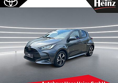 Toyota Yaris - 1.5 l Hybrid Teamplayer ACC AUT Kam.