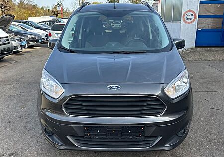 Ford Tourneo Courier Titanium