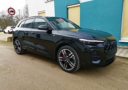 Audi Q5 SUV 2.0TDI Quatt/NEU/HeadUp/3xDIS/21/B&O/VOLL