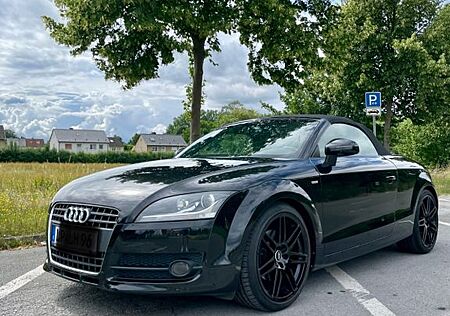 Audi TT Roadster 2.0 TFSI -