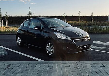 Peugeot 208 1.2 Active PureTech 82 Active