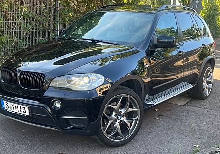 BMW X5 xDrive30d /Soft-Close/Head-Up/Pano/Navi/Xenon