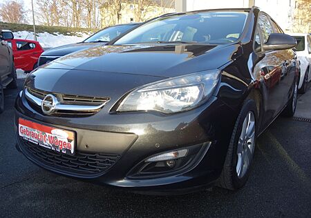 Opel Astra J Sports Tourer Style