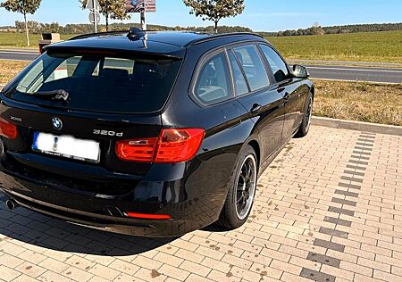 BMW 320d xDrive Touring Sport Line Sport Line