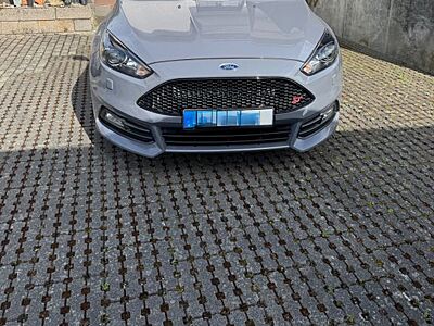 Ford Focus 2,0 EB ST Leder-Sport-Paket Turnier ST