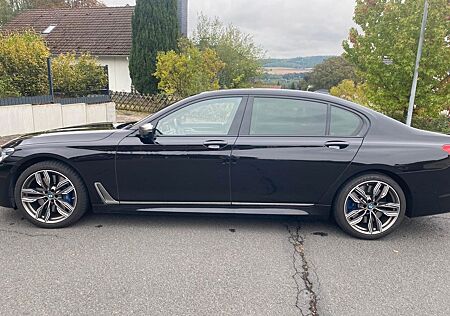 BMW M760 L i xDrive
