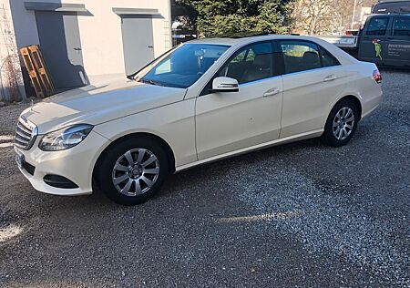 Mercedes-Benz E 220 Euro 6
