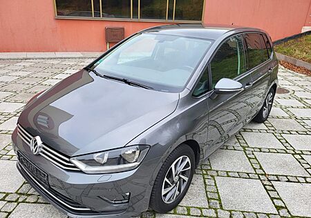 VW Golf Sportsvan Volkswagen