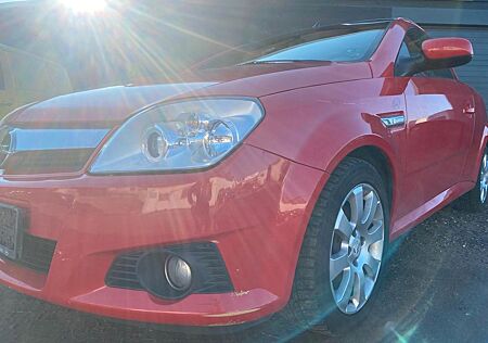 Opel Tigra 1.4 TWINPORT Sport