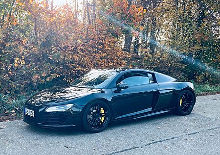Audi R8 4.2 FSI quattro -