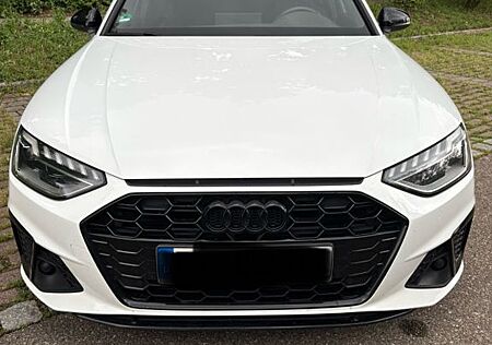 Audi A4 40 TDI S tronic S line Avant S line