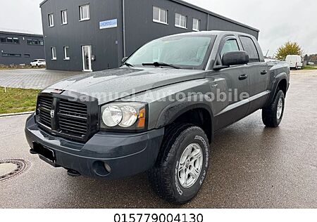 Dodge Dakota 4.7 V8 MAGNUM 4X4 SCHALTER !