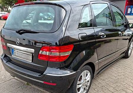 Mercedes-Benz B 180 gebraucht kaufen Mercedes-Benz B 180 CDI Special Edition Special Edition