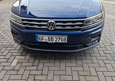 VW Tiguan Volkswagen 2.0 TDI SCR Comfortline Comfortline