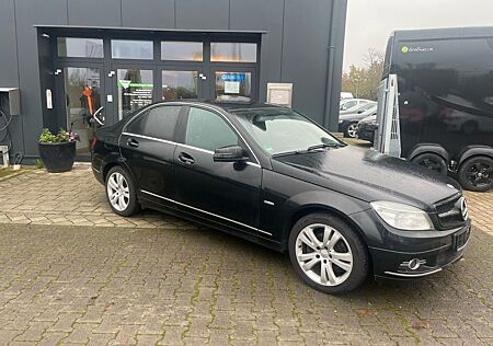 Mercedes-Benz C 200 C -Klasse Lim. CGI BlueEfficiency