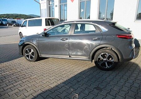 Kia XCeed Spirit Plug-in Hybrid-SHZ-NAVI-ALU-MET-LAC