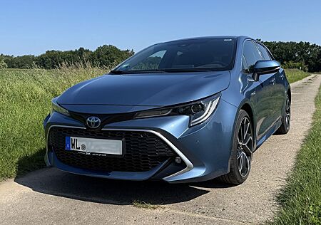 Toyota Corolla 2,0 Hybrid "Lounge"