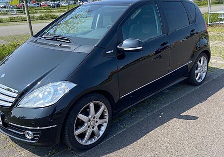 Mercedes-Benz A 200 gebraucht kaufen Mercedes-Benz A 200 ELEGANCE