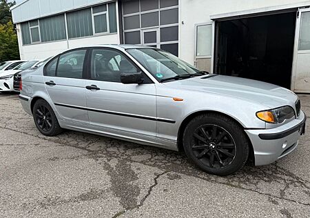 BMW 318i Klima Tüv04/26 PDC SHZ