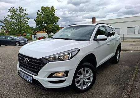 Hyundai Tucson Automatik Rückfahrkamera 2WD