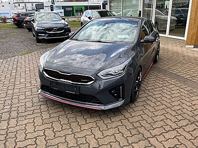Kia ProCeed GT