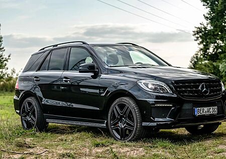 Mercedes-Benz ML 63 AMG 4MATIC AMG