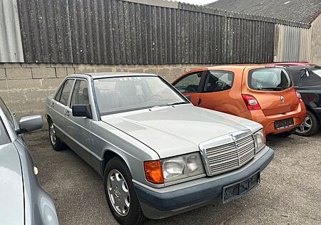 Mercedes-Benz 190