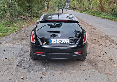 Lancia Delta 1.4 T-Jet 16v 88kW Oro Oro