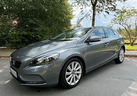 Volvo V40 Sehr gepflegter D2 - Scheckh.gepflegt