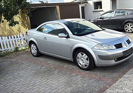 Renault Megane Coupé-Cabriolet Luxe Authent. 2.0 Aut...