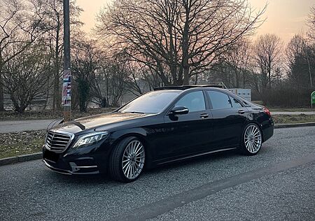 Mercedes-Benz S 500 Mercedes W222 AMG-Paket 21 Zoll Burmester