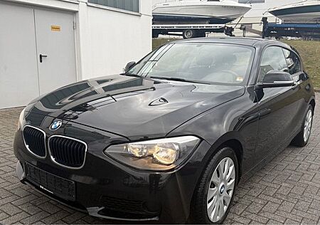 BMW 114 i,NAVI,MFL