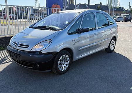 Citroën Xsara Picasso 2.0 16V Exclusive Automatik