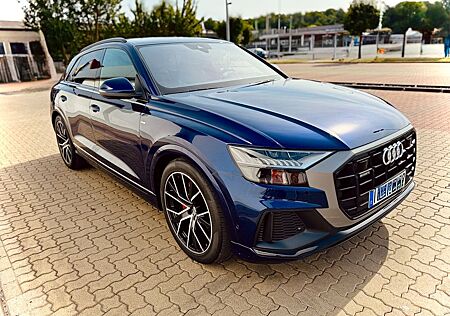 Audi Q8 50 TDI quattro tiptronic - Vollausstattung