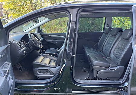 VW Sharan Volkswagen 2.0 TSI DSG Highline 7-Sitze Scheck.