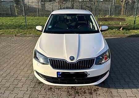 Skoda Fabia 1.0l TSI DSG 81kW Ambition Ambition