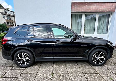 BMW X3 xDrive20d AT, Anhängerkupplung, Scheckheft!