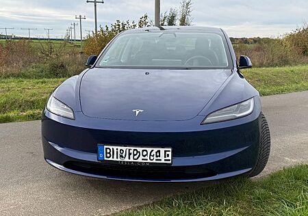 Tesla Model 3 gebraucht kaufen Tesla Model 3 Highland RWD, AHK, plus viele Gadgets