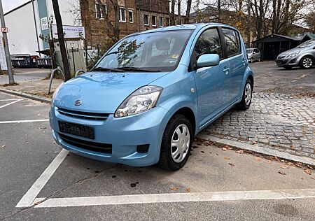 Daihatsu Sirion 1.0. 1.Hand , TÜV NEU