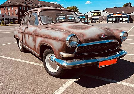 Andere GAZ 21 Volga USSR Oldtimer in Patina Lackierung