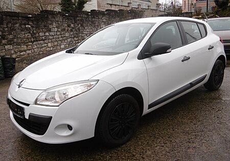 Renault Megane 1.6 L - 78 000km - Tüv Neu