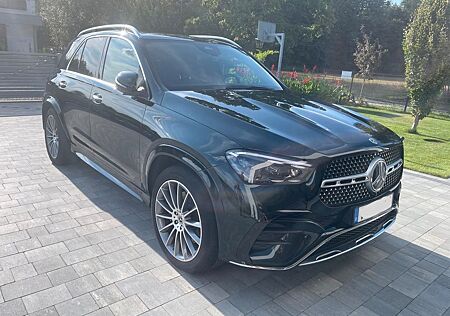 Mercedes-Benz GLE 300 GLE 300d 4Matic AMG 21" Leder Navi Panorama 360°