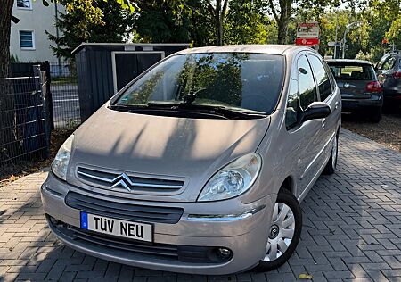 Citroën Xsara Picasso 1.6 Exclusive*Klima*1-Hand*TÜV NEU