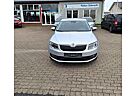 Skoda Octavia Lim. Elegance, Rentnerfahrzeug,