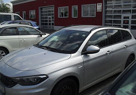 Fiat Tipo Lounge NAVI XENOB KAMERA SHZ