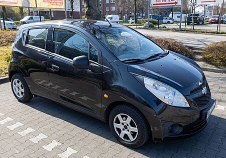 Chevrolet Spark 1.0 - Tüv 12/2026